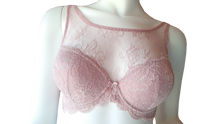 Load image into Gallery viewer, Light Pink Bra with Lace
